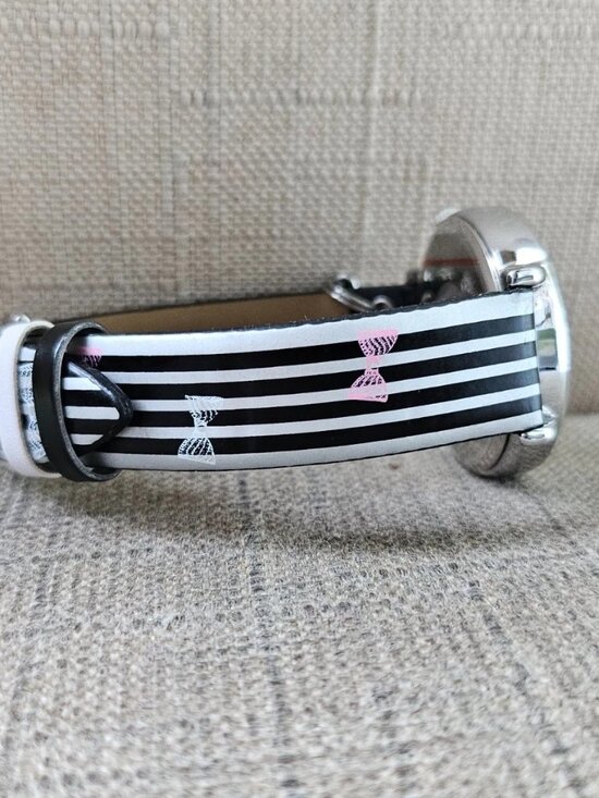 Elle Girl Wristwatch Black/White Stripe Strap Analog Quartz Watch in box main image 4